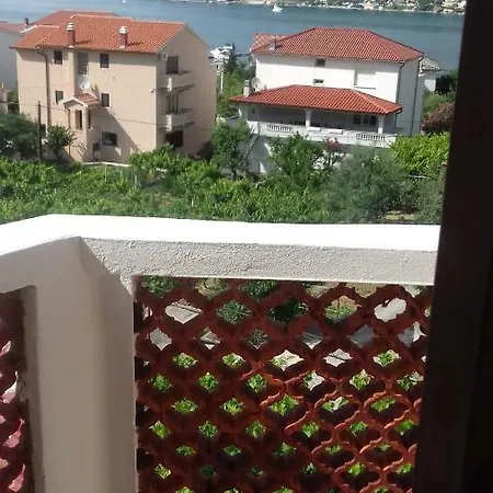 Familija Tariba بيت ضيافة