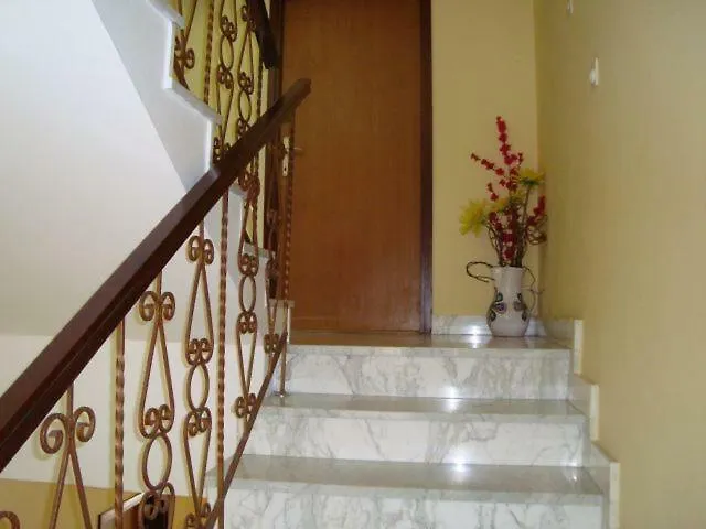 Familija Tariba